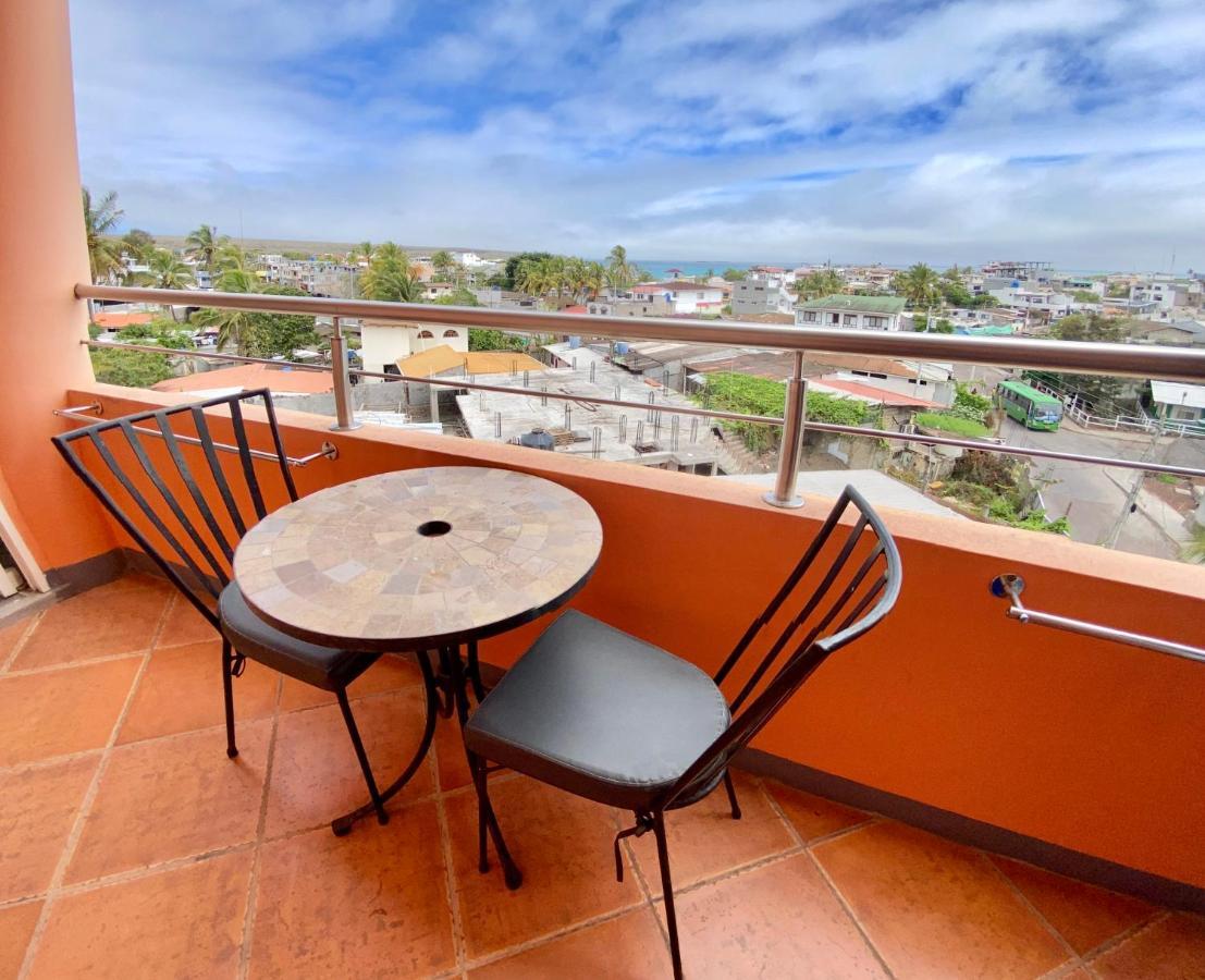 Torre Mar Galapagos Boutique Suites ปูแอร์โตอาโยรา ภายนอก รูปภาพ