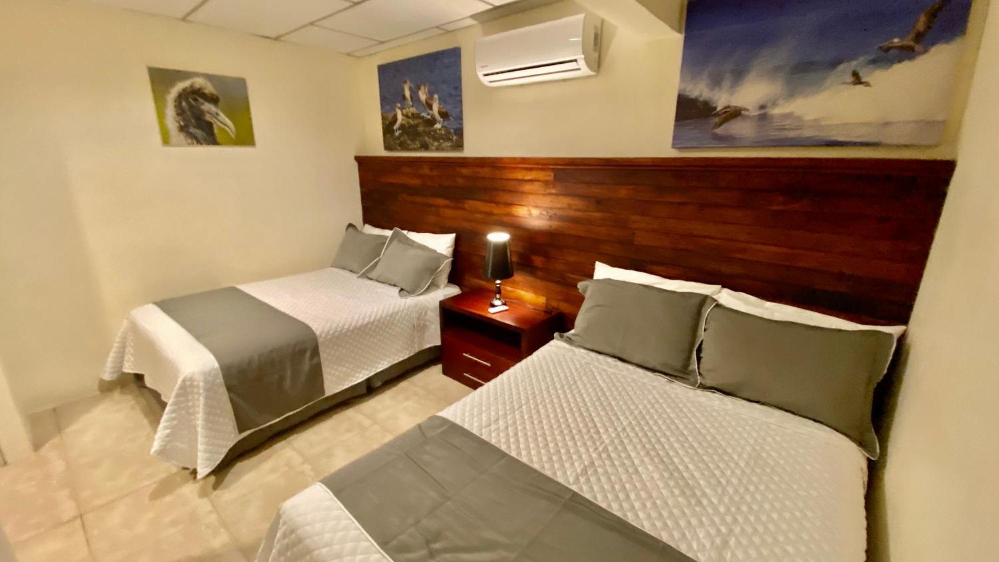 Torre Mar Galapagos Boutique Suites ปูแอร์โตอาโยรา ภายนอก รูปภาพ