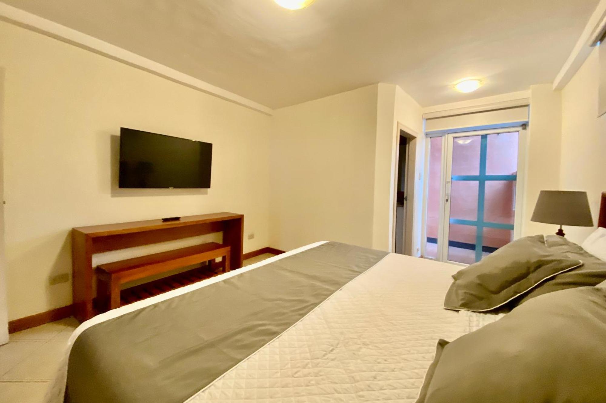Torre Mar Galapagos Boutique Suites ปูแอร์โตอาโยรา ภายนอก รูปภาพ