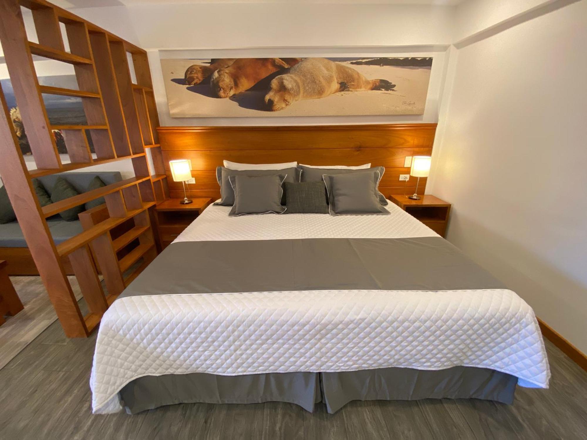 Torre Mar Galapagos Boutique Suites ปูแอร์โตอาโยรา ภายนอก รูปภาพ