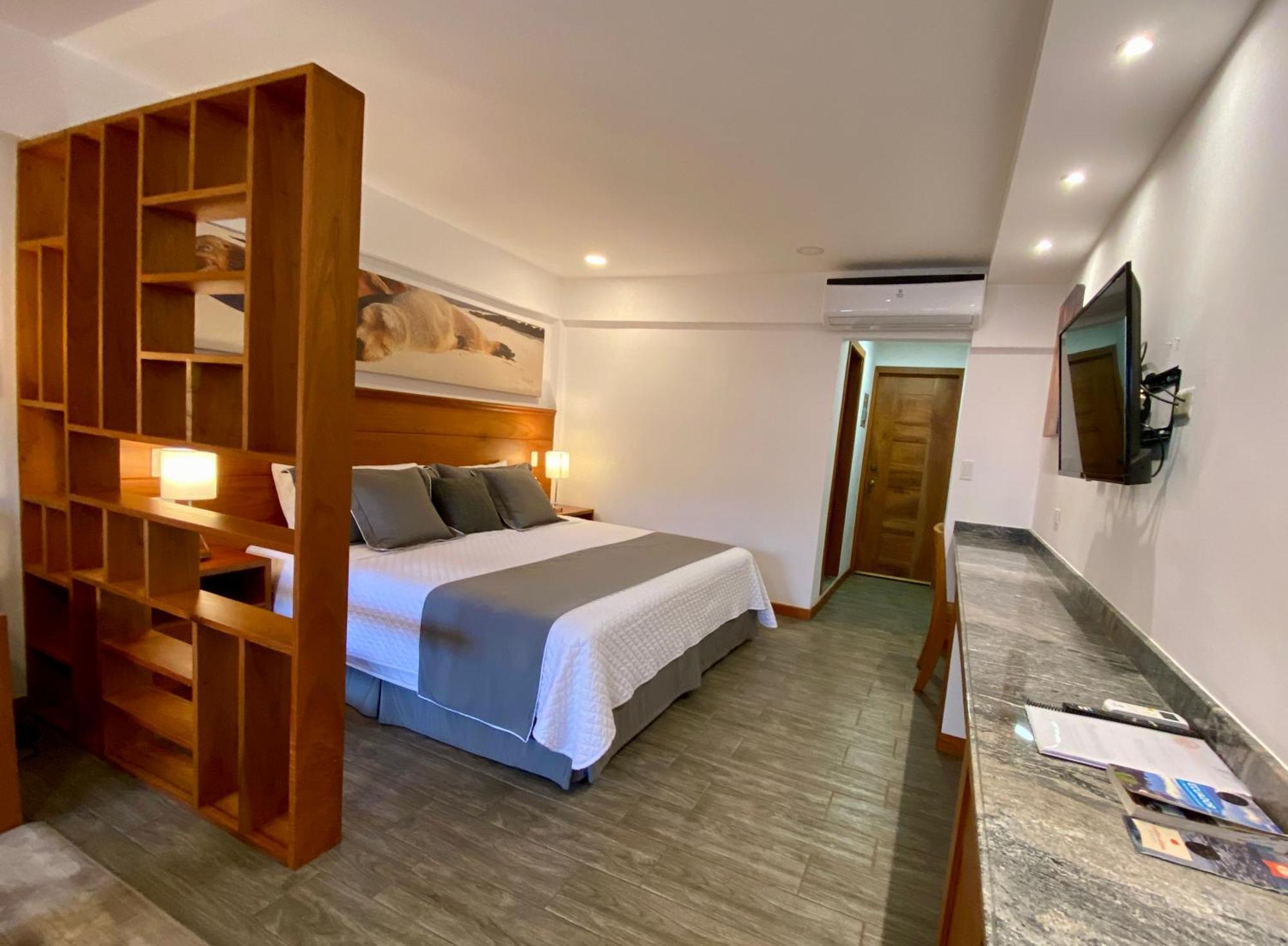 Torre Mar Galapagos Boutique Suites ปูแอร์โตอาโยรา ภายนอก รูปภาพ