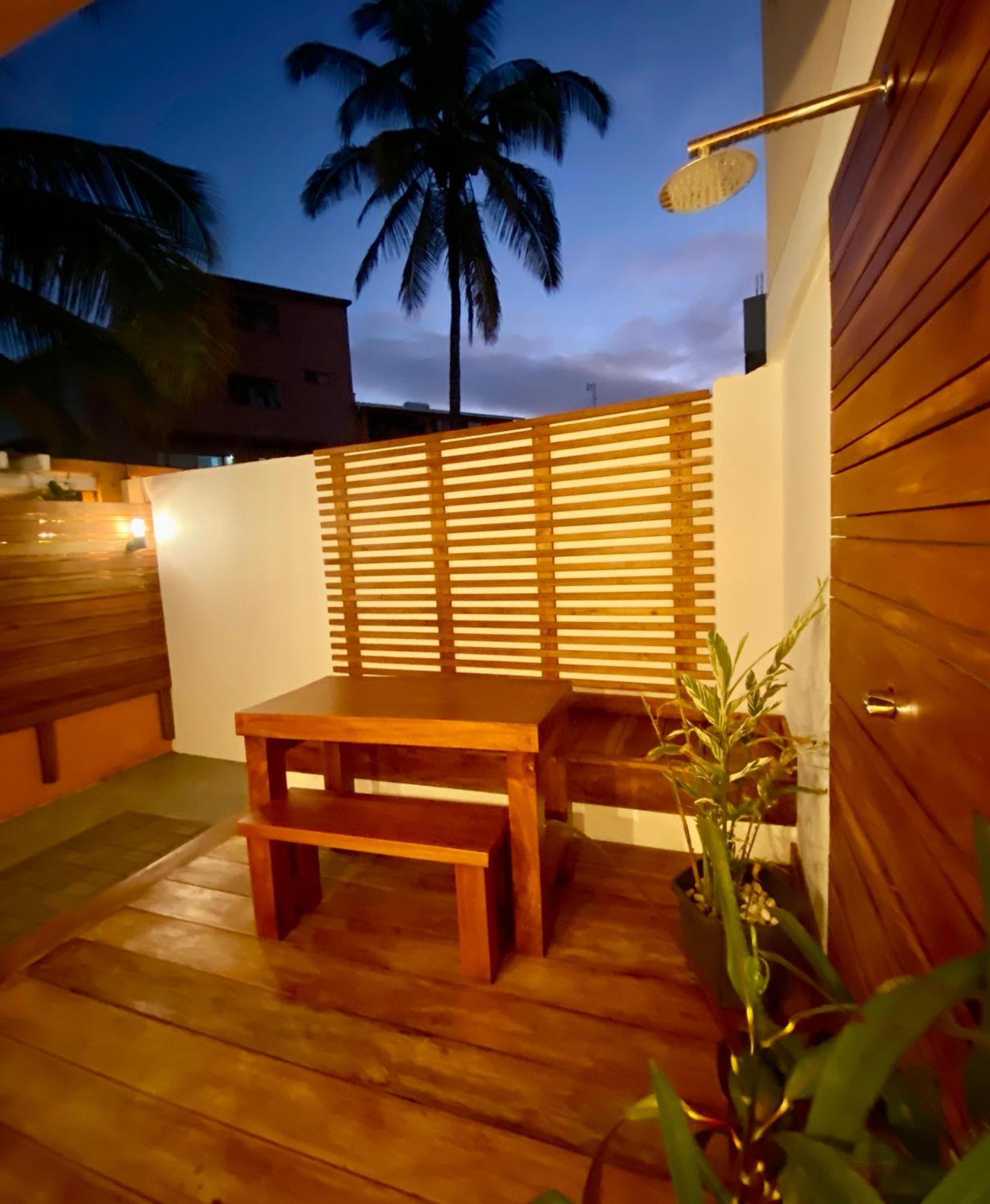 Torre Mar Galapagos Boutique Suites ปูแอร์โตอาโยรา ภายนอก รูปภาพ