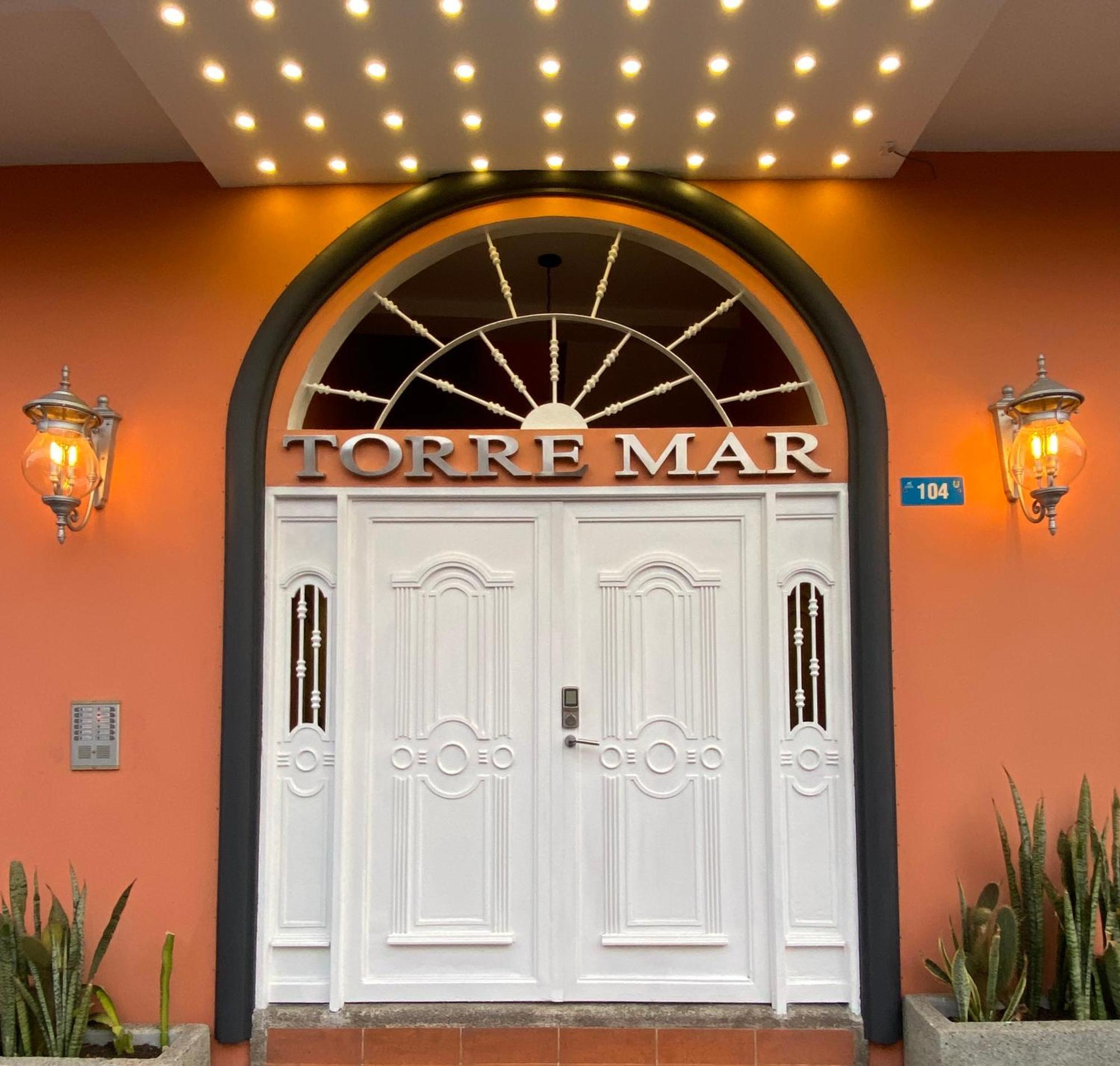 Torre Mar Galapagos Boutique Suites ปูแอร์โตอาโยรา ภายนอก รูปภาพ