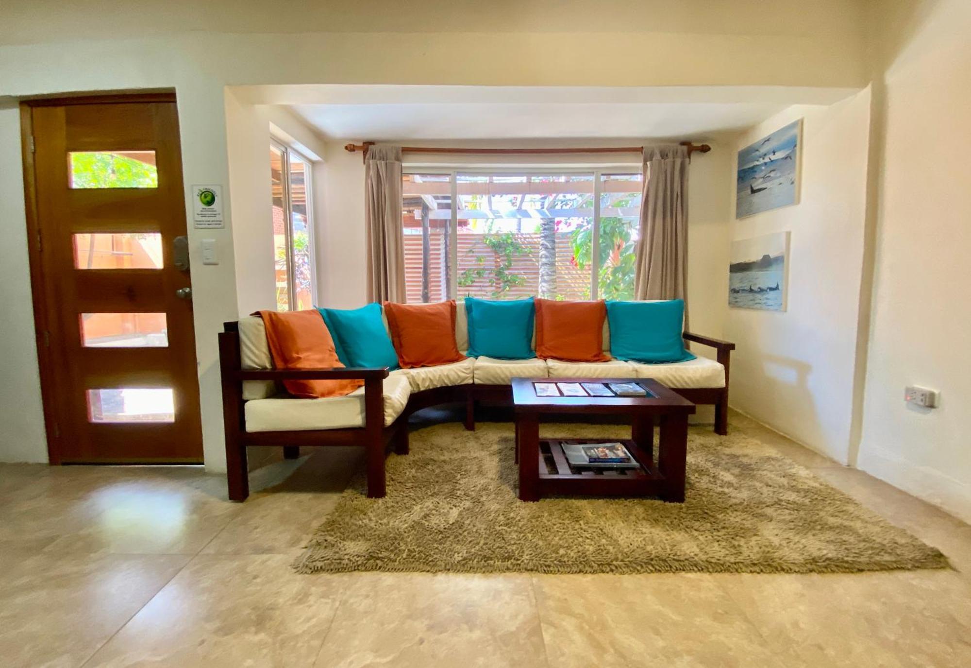 Torre Mar Galapagos Boutique Suites ปูแอร์โตอาโยรา ภายนอก รูปภาพ