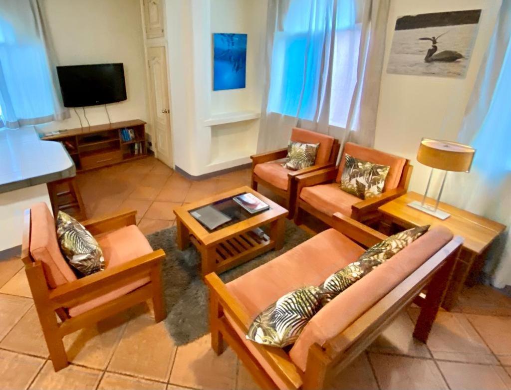 Torre Mar Galapagos Boutique Suites ปูแอร์โตอาโยรา ภายนอก รูปภาพ